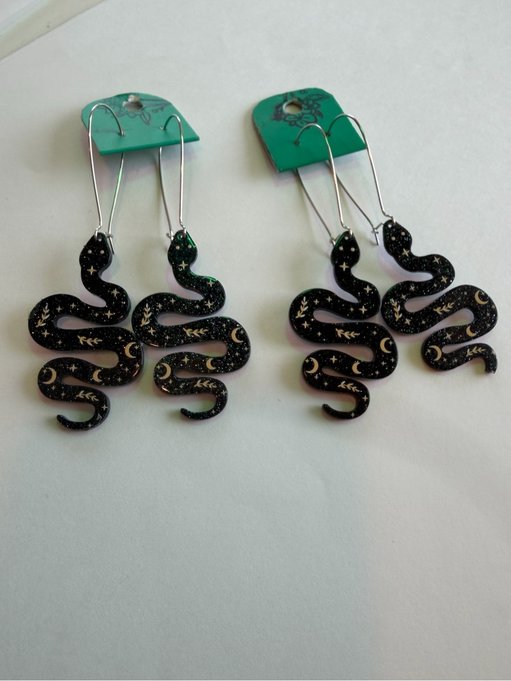 🪡Handmade Earrings  🐍